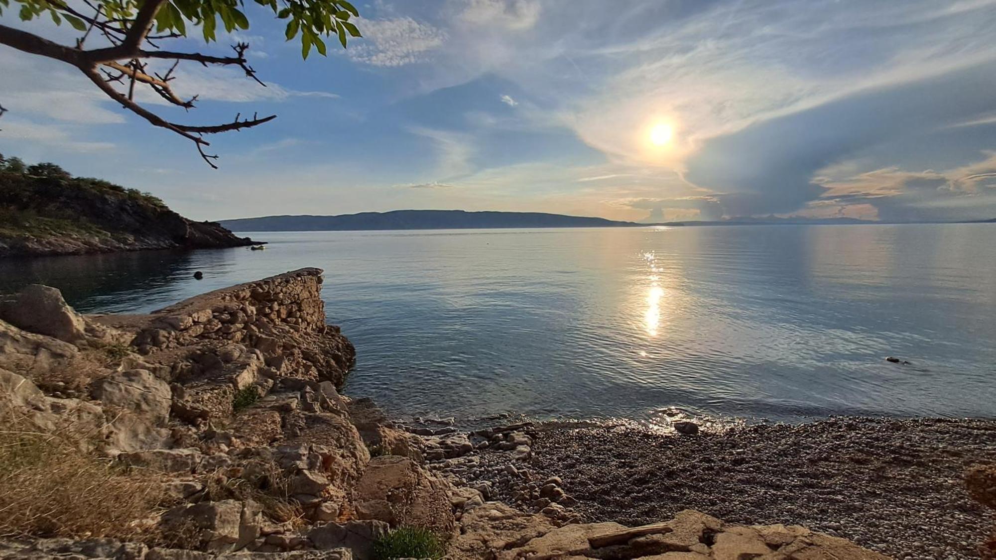 Boora Glamp Experience & Heated Infinity Pool Hotel Senj  Ngoại thất bức ảnh